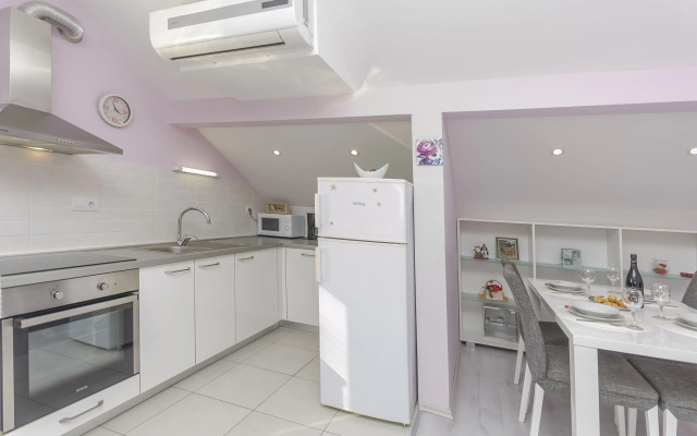 Apartment Golden Sunset