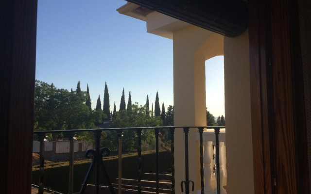 Bonita casa en Barrio de Monachil