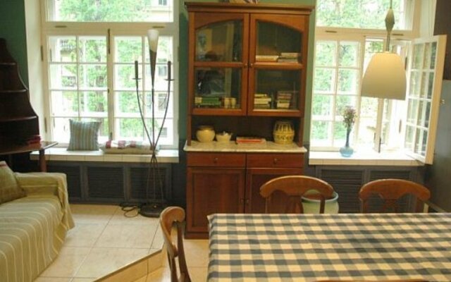 GOGOL-MOGOL HOSTEL, ГОГОЛЬ-МОГОЛЬ Хостел