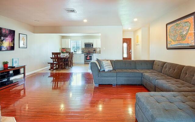 Babes in Toyland - 3 Br Home