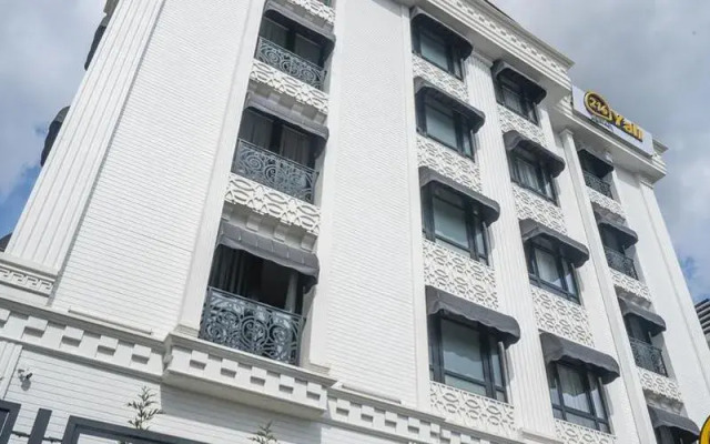 216 Yali Suites
