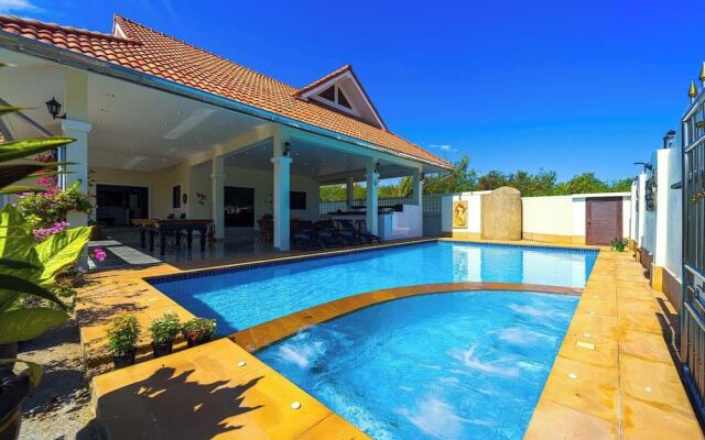 Private 3 Bedroom Pool Villa - PV7