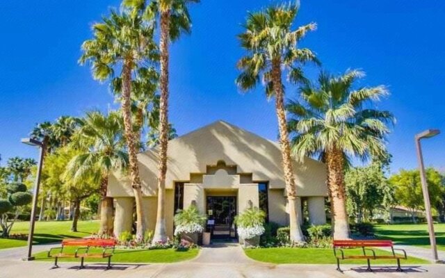 The Villas at Emerald Desert RV Resort