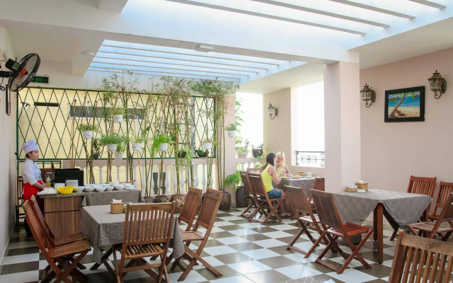 Starlet Hotel Danang
