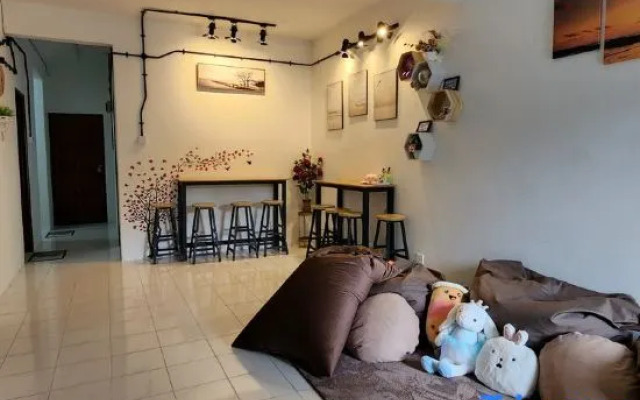 The Homestay 105 (Netflix & Xbox)- Jeti Skymirror