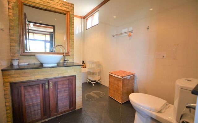 Amintra 4 Villa for rent Koh Lanta
