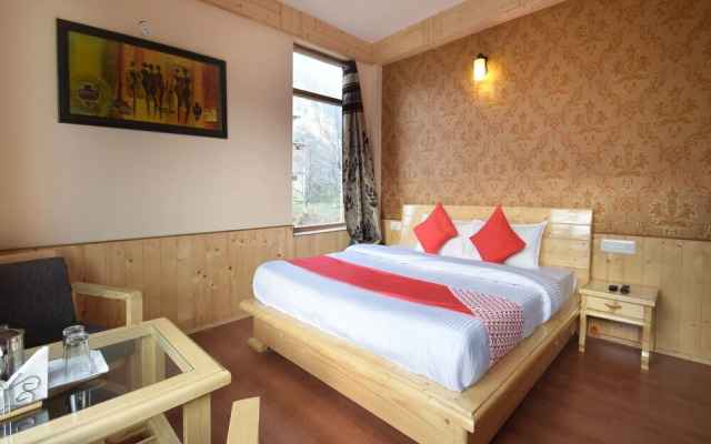 OYO 12275 Crown Hospitality