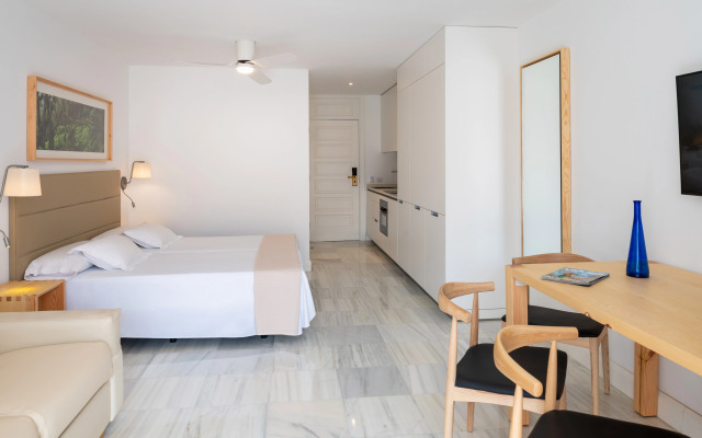 Aparthotel Parque Santiago IV
