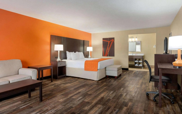 Howard Johnson by Wyndham Pigeon Forge