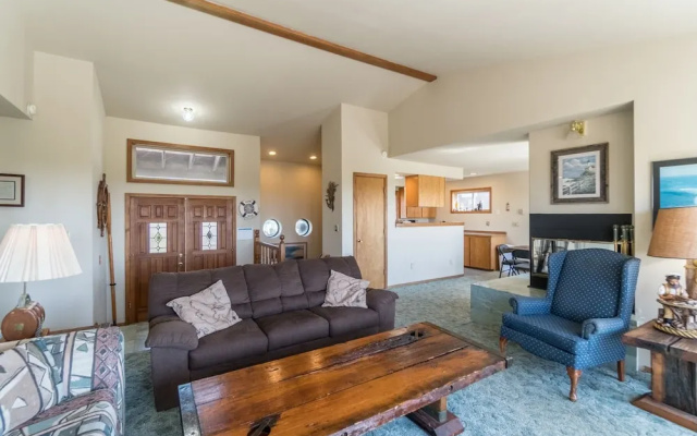 Daly's Oceanfront House