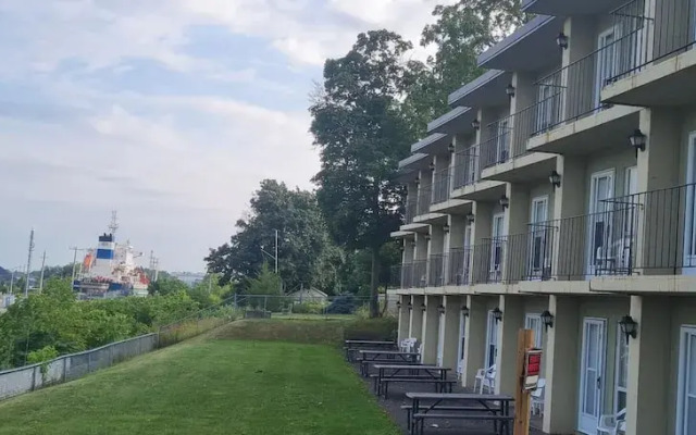 The Inn at Lock Seven