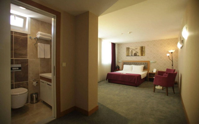 Helikon Business Hotel