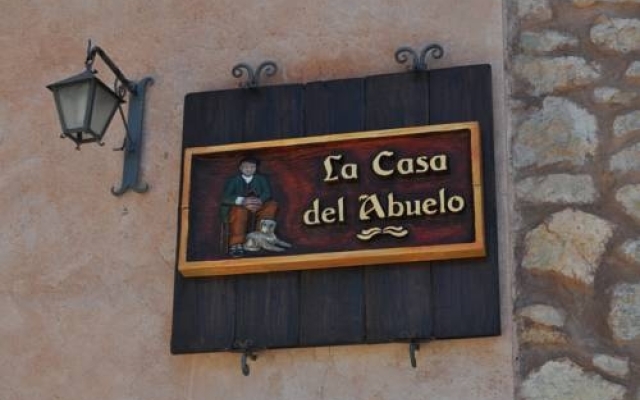 Hotel la Casa del Abuelo