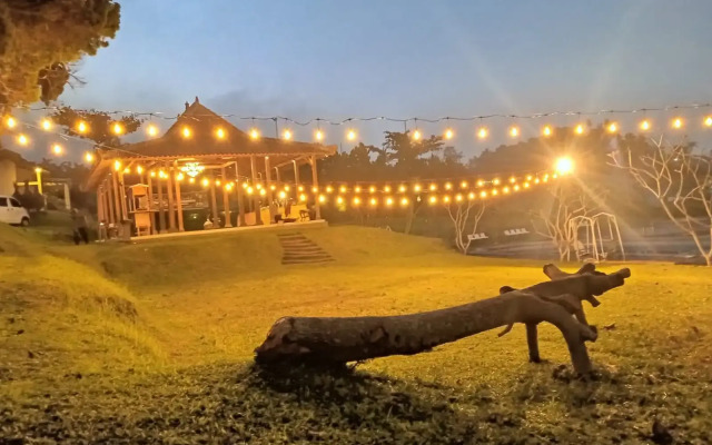 The Bandungan Hotel & Convention
