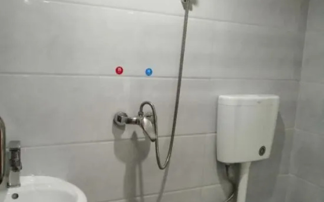 LianChen Hotel（Shenzhen North Railway Station）