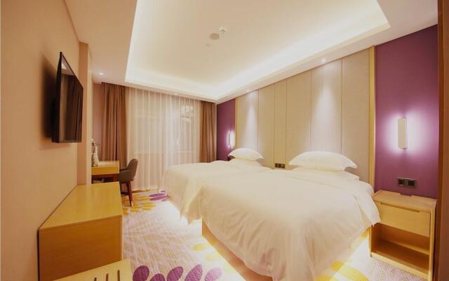 Lavande Hotels Heyuan Longchuan County Laolong Town
