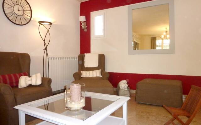 House With 5 Bedrooms in Pernes-les-fontaines, With Private Pool, Furn