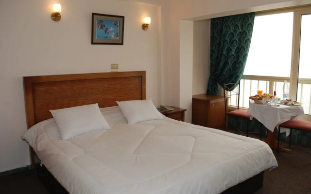 Royal Crown Hotel Alexandria