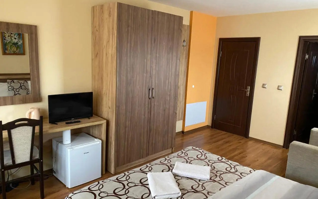 Kot Garden Guest House