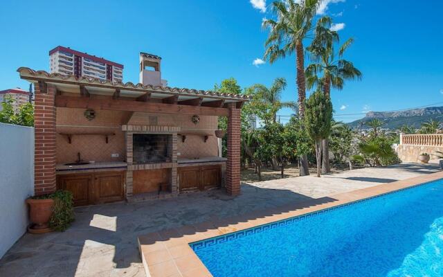 Villa - 4 Bedrooms with Pool and WiFi - 106398