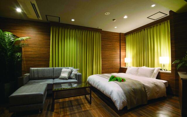 Reftel Osaka Itami Airport Hotel