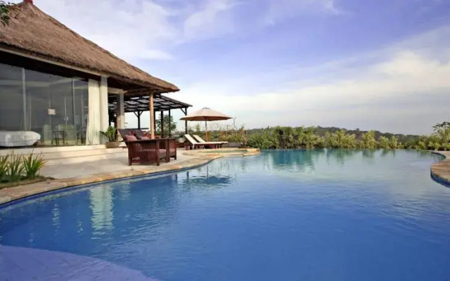 Villa Baja