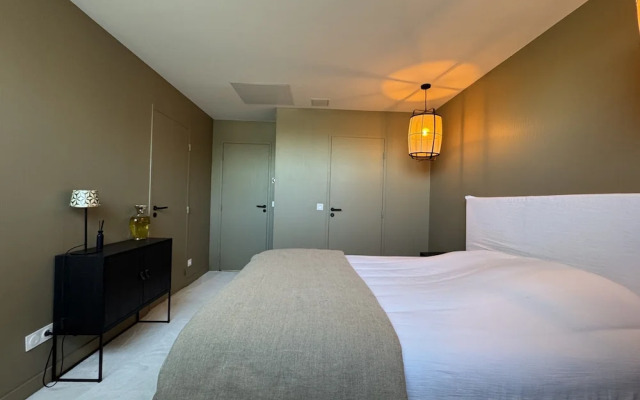 Stylish Home Base for Your Adventure