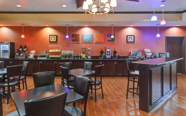 Comfort Suites Lake Worth