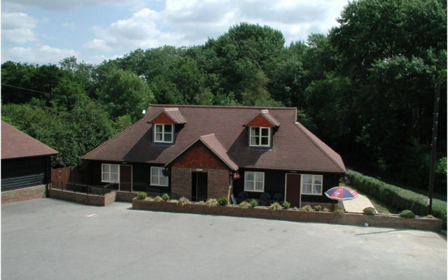 The Mucky Duck Inn