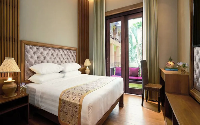 Royal Palace Hotel