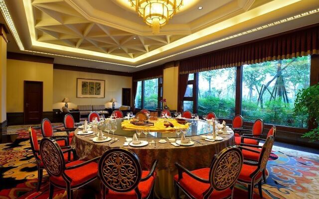 Howard Johnson by Wyndham Conference Resort Chengdu