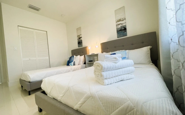 Lovely Wonderlux House 5BR by FL Keys MIA Marina