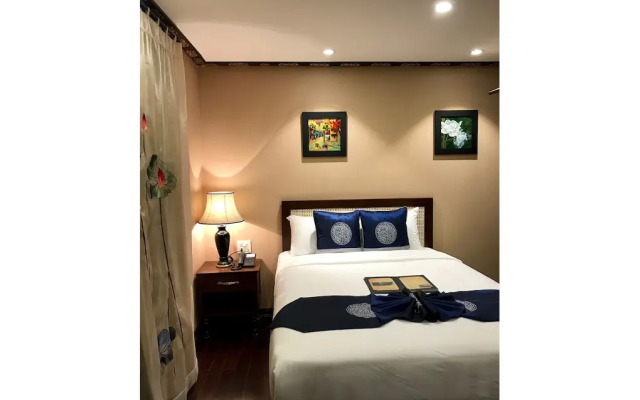 Indochine Cruise Lan Ha Bay