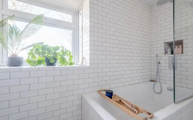Peaceful 2 Bedroom Flat With Roof Terrace - Hackney