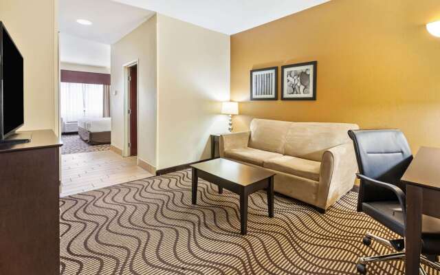 La Quinta Inn & Suites by Wyndham South Bend