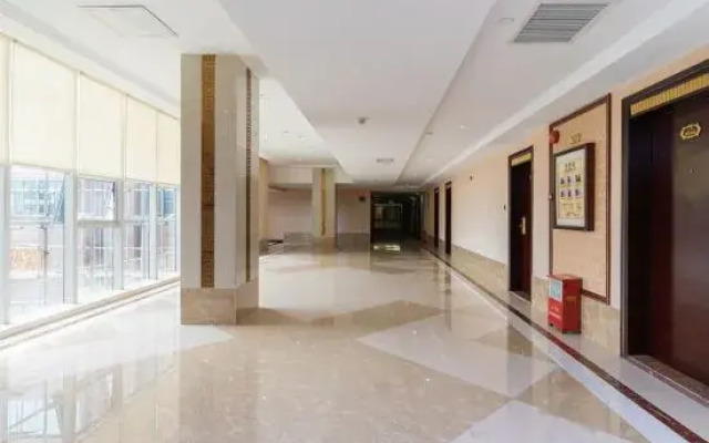 Riverside Lidu Hotel
