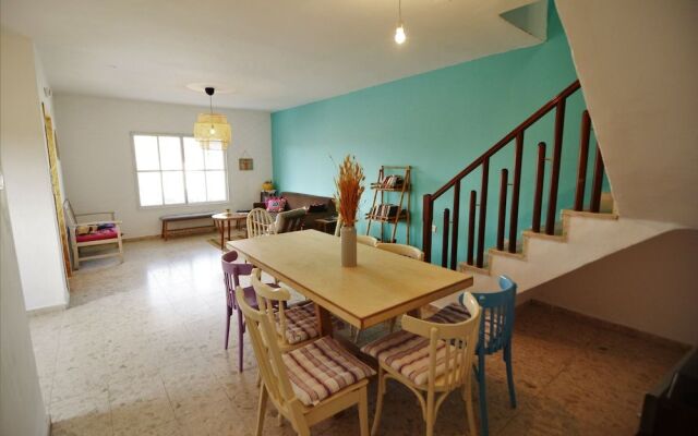 The White Hill Guest House - Hostel