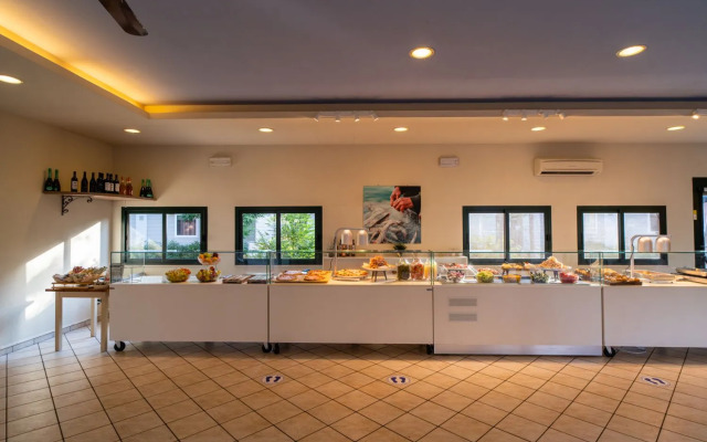 Club Del Sole Marina Family Resort