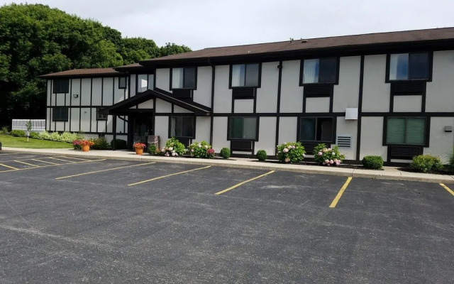 Super 8 Motel -Auburn