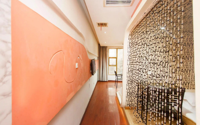6+1 Chain Hotel Huaihua Railway Station