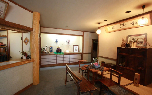 Nozawaonsen Azegamikan