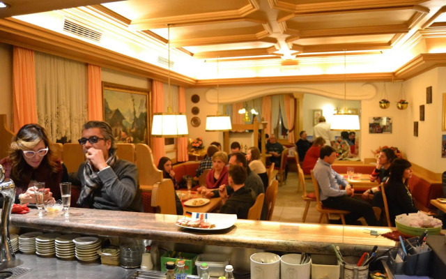 Hotel Ramon