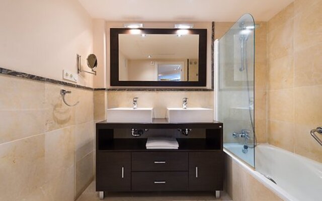 front seaview. 1 bedroom in Torrox