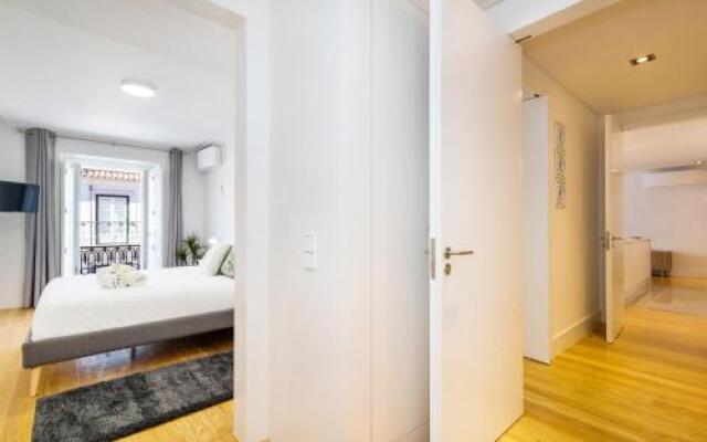 Brand New Apartment At Chiado