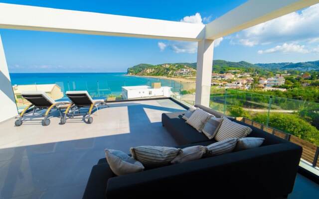 Villa Halcyon in St Stefanos Bay