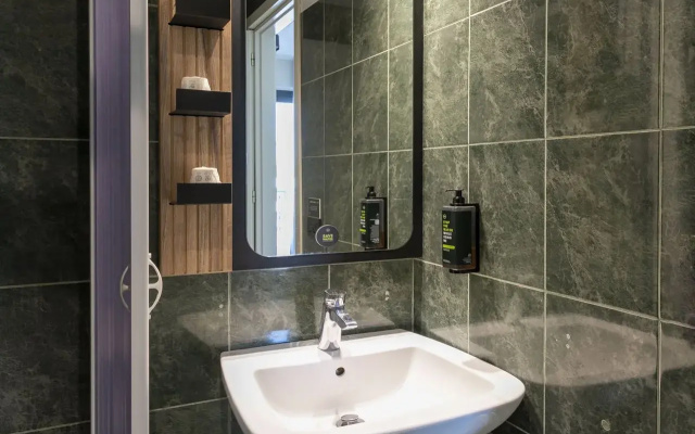 B&B Hotel Pomezia Cortese