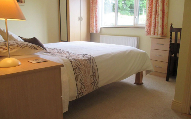 PK Lodge B&B