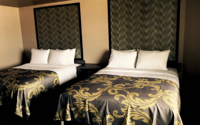 AArya Hotel By Niagara Fashion Outlets