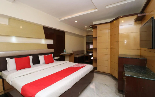 Hotel Vivek International