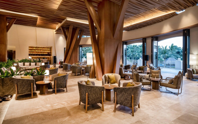 Holiday Inn Resort Sanya Bay by IHG